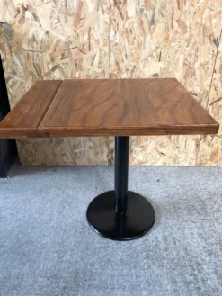 Ancienne table de bistrot pied fonte noir