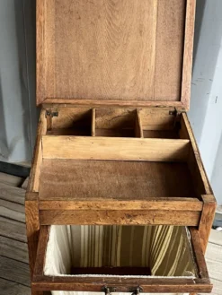 Ancienne table de couture
