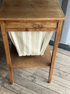 Ancienne table de couture