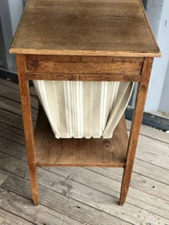 Ancienne table de couture