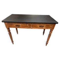 Ancienne table de cuisine