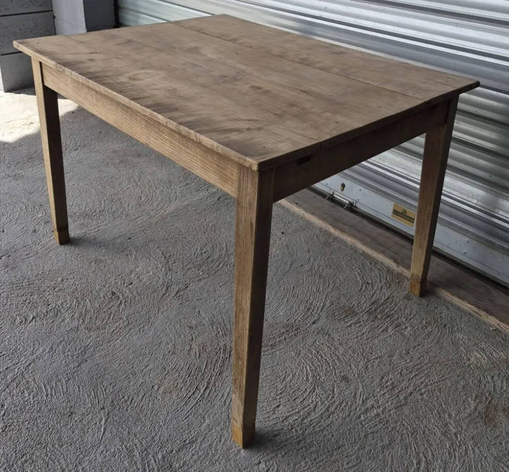 Ancienne table de ferme avec ses 2 rallonges et ses pieds rehaussés