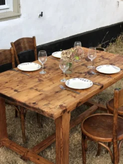 Ancienne table de ferme en pin massif