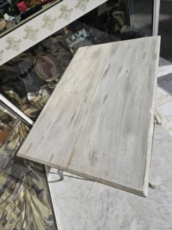 Ancienne table pliante