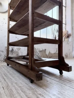 Ancienne étagère de boulangerie 1950