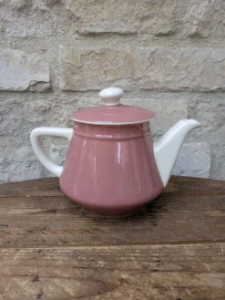 Ancienne théière rose et crème Villeroy & Boch Salam France