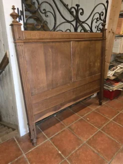 Ancienne tête de lit en chêne