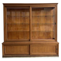 Ancienne vitrine de pharmacie