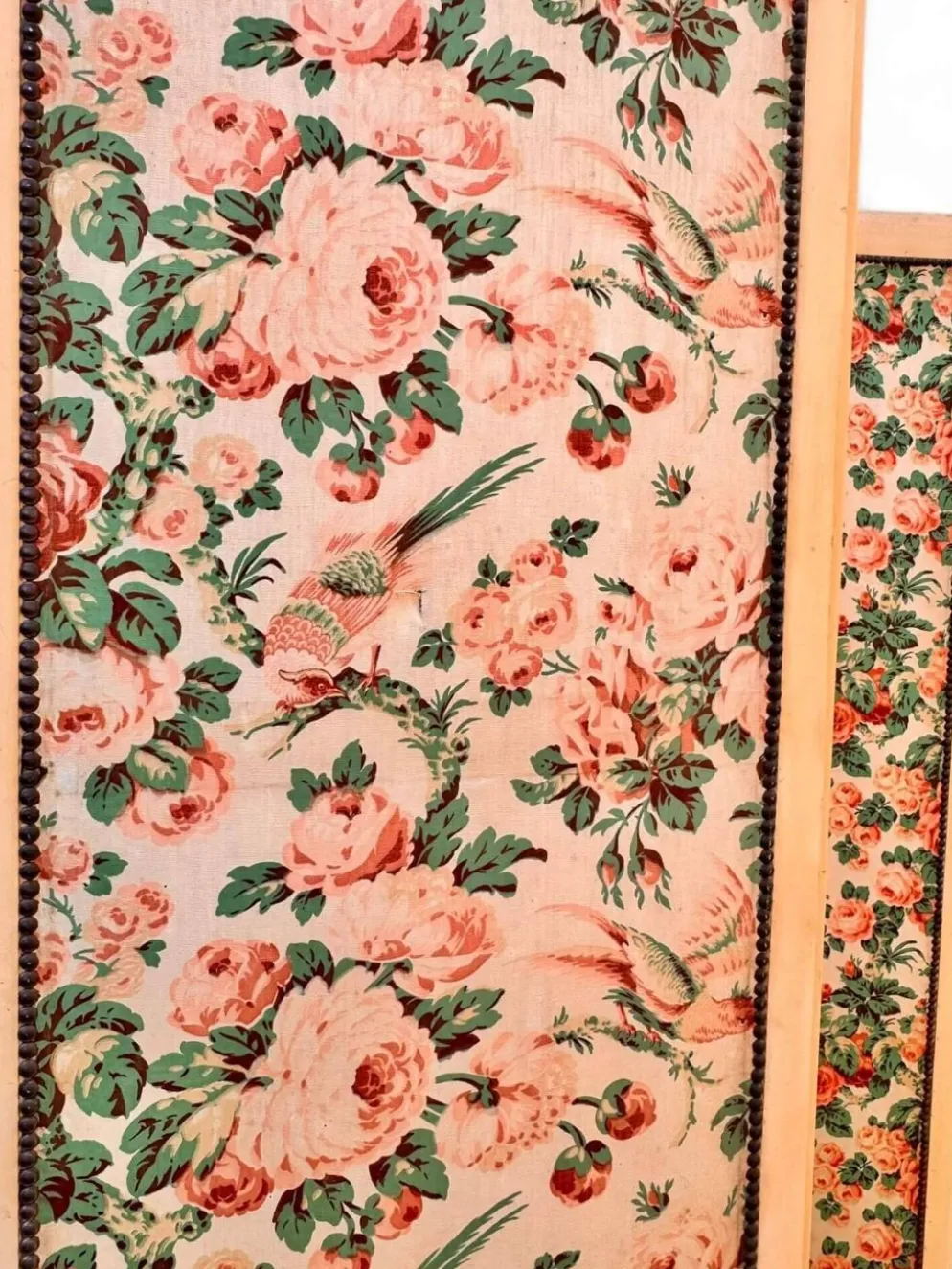 Ancien paravent fleuri à 4 panneaux