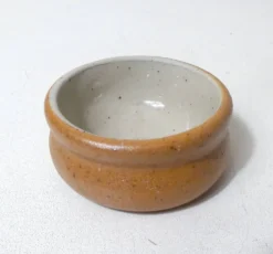 Ancien petit beurrier individuel en grès vintage