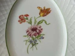 Ancien petit ravier, tulipe, en céramique, villeroy & boch