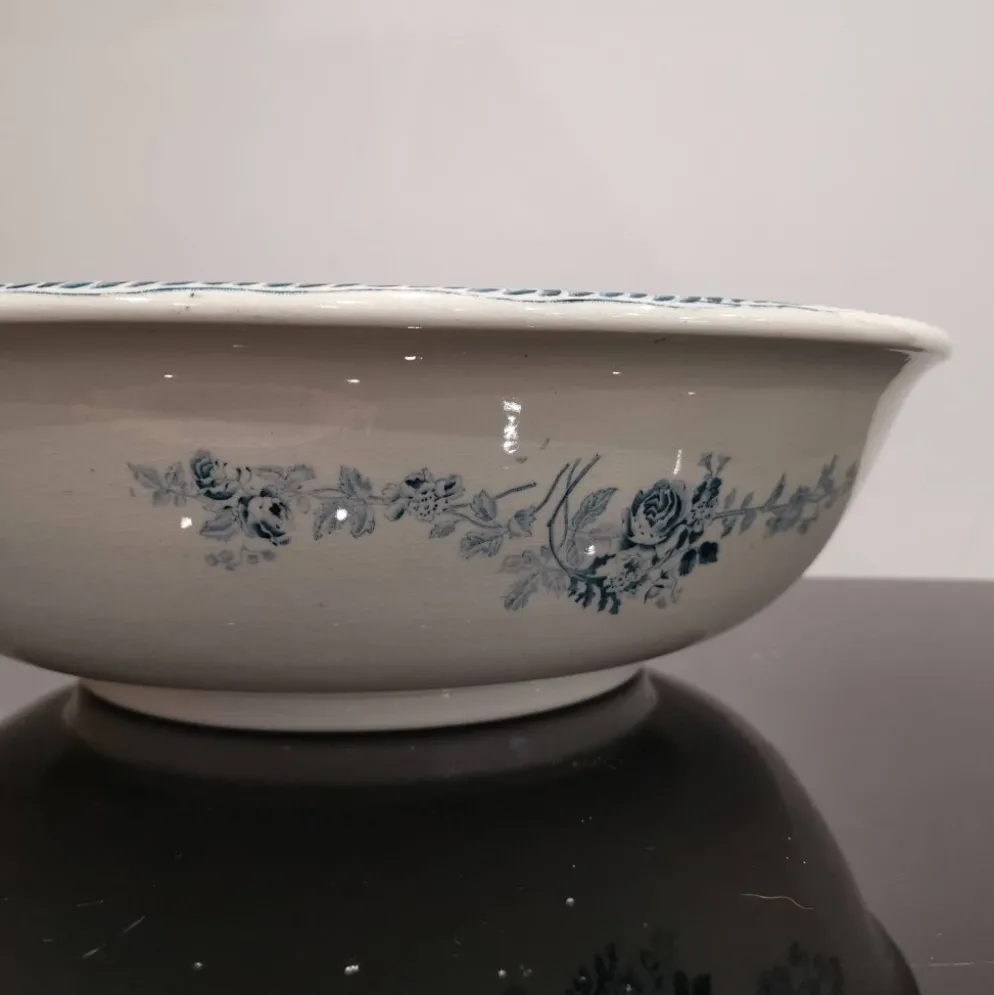 Ancien plat/ Vasque Terre De Fer Choisy-le-Roi E. Bourgeois