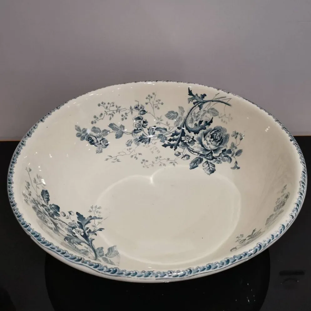 Ancien plat/ Vasque Terre De Fer Choisy-le-Roi E. Bourgeois