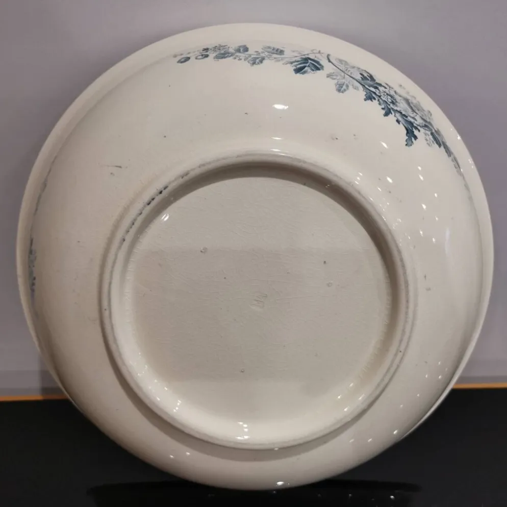 Ancien plat/ Vasque Terre De Fer Choisy-le-Roi E. Bourgeois