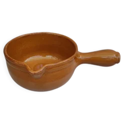 Ancien poele en terre cuite