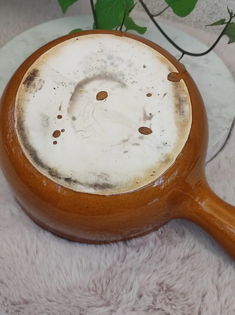 Ancien poele en terre cuite