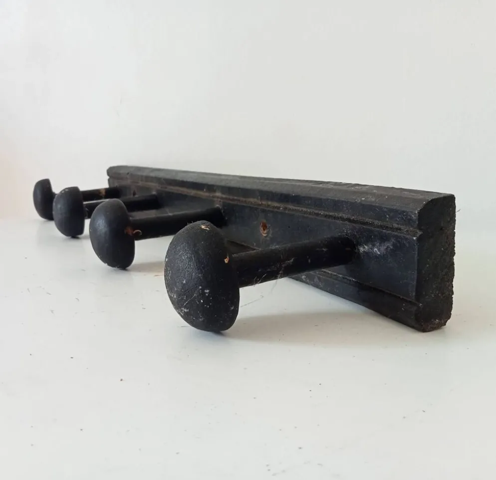 Ancien porte manteau mural en bois