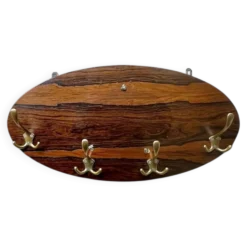 Ancien portemanteau mural vintage en bois et aluminium doré – années 1960