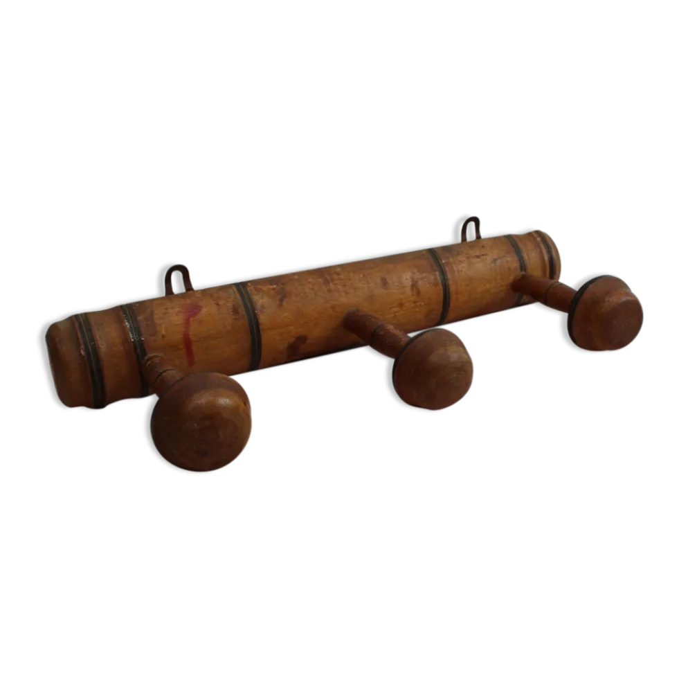 Ancien porte-manteaux en bois