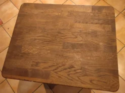Ancien pupitre/table enfant