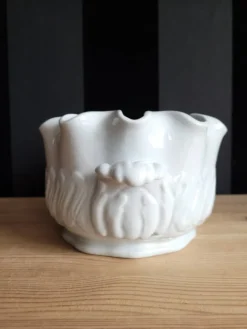 Ancien rafraichissoir en porcelaine blanche de Limoges