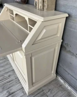 Ancien secrétaire