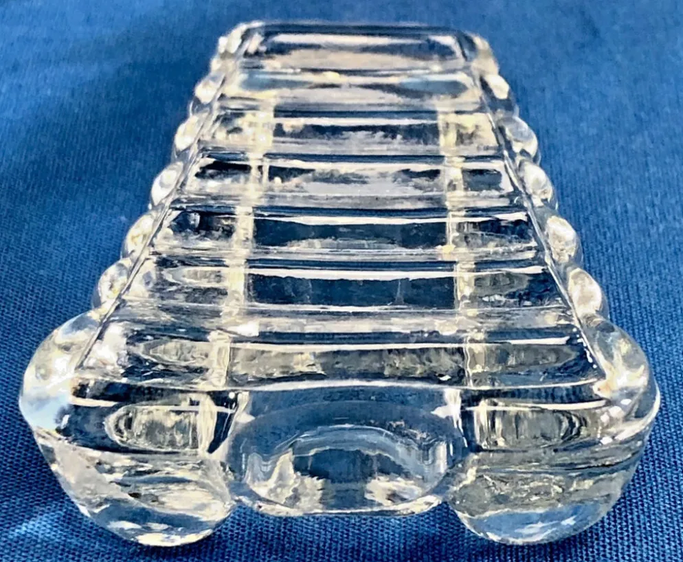 7 anciens porte couteaux cale assiette modèle bambou Portieux