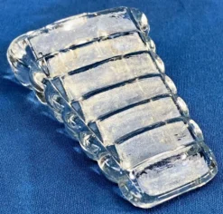 7 anciens porte couteaux cale assiette modèle bambou Portieux
