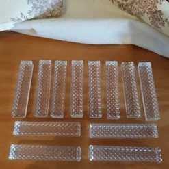 Anciens reposes couteaux en cristal