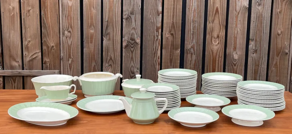 Anciens service Villeroy et Boch modèle Paris - 70 pièces