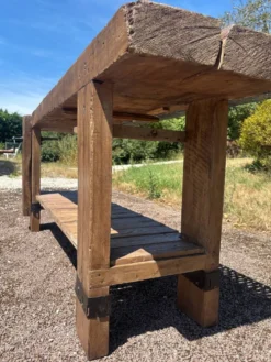 Ancien établi de menuisier restauré – Console / table d'appoint en bois mas