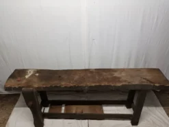 Ancien établi en bois vintage