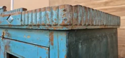 Ancien vaisselier Art déco en teck birman