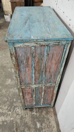 Ancien vaisselier en teck birman
