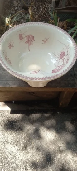 Ancien vasque de salle de bain