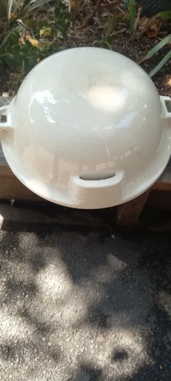 Ancien vasque de salle de bain