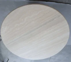 Angelo Mangiarotti M1 eettafel Travertin marmer 130cm