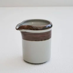 Anja Jaatinen-Winqvist 'Karelia' Milch- und Zuckerset pour Arabia Finland, années 1970