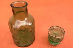 Années 1970 Carafe à orangeade verre bullé et coloré
