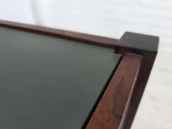 Années 1970, design danois par Kristian Vedel. Table d'appoint modèle