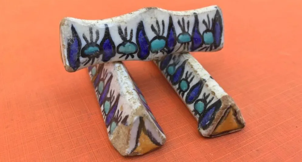 Années 1920-1940 3 Porte-couteaux Céramique Tunisienne Nabeul Atelier el-Kh