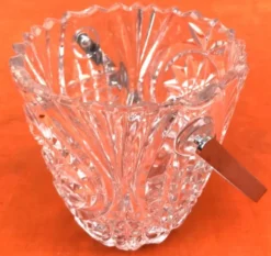 Années 1970 Seau à glace Cristal ciselé décor géométrique