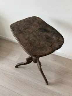 Antieke Houten Bijzettafel