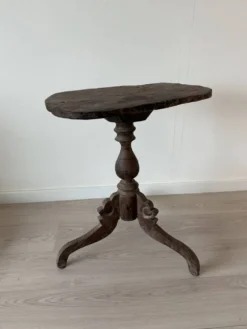 Antieke Houten Bijzettafel