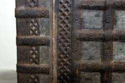 Antique coffre de mariage bois et fer, Inde, XIXème