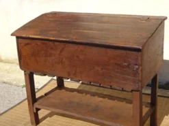 Antique coffre égouttoir en chêne massif