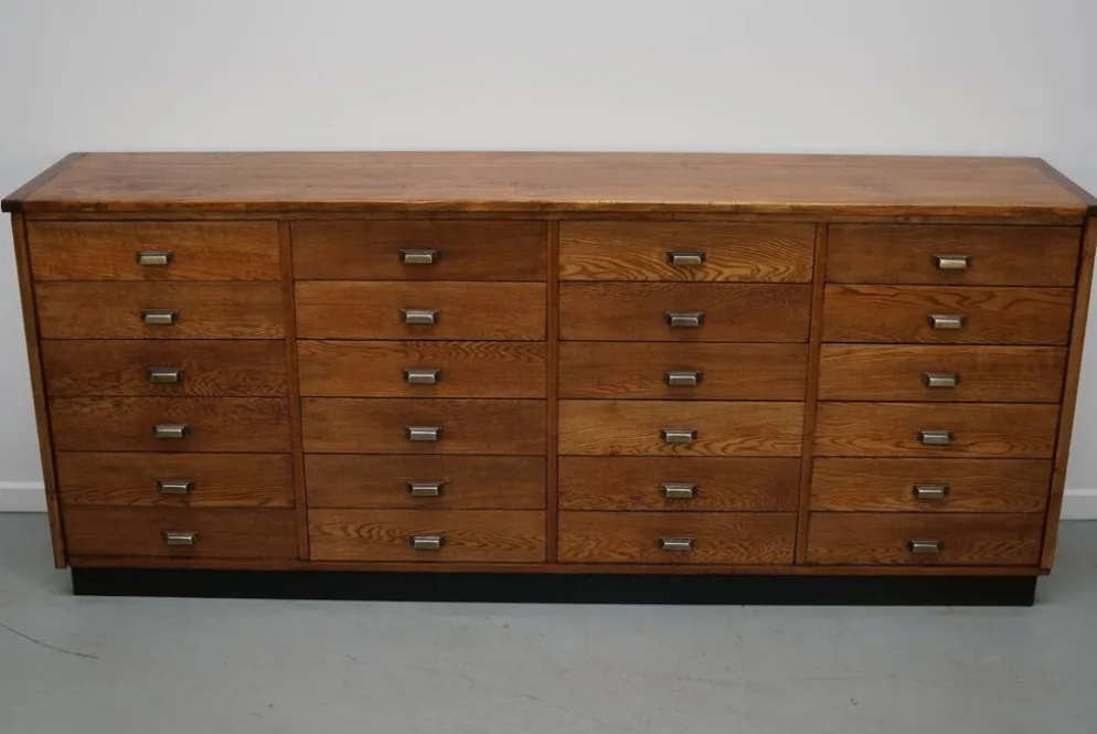 Apothicaire en chêne néerlandais / Armoire de classement ou buffet, années 1950