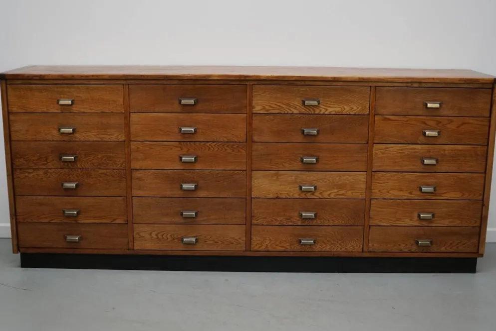 Apothicaire en chêne néerlandais / Armoire de classement ou buffet, années 1950