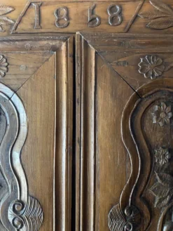 Armoire