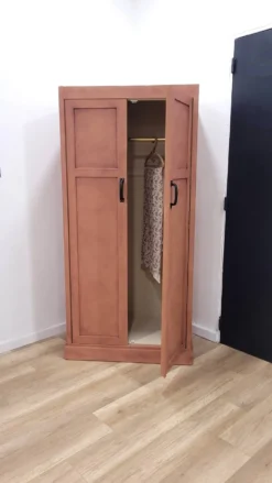 Armoire